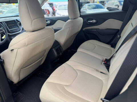 2017 Jeep Cherokee Latitude