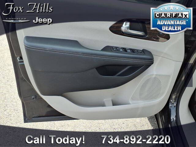 2023 Chrysler Pacifica Limited