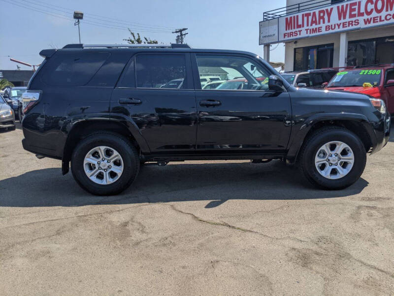 2024 Toyota 4Runner SR5