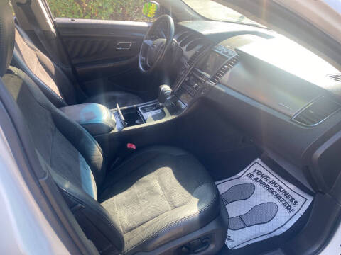 2011 Ford Taurus SHO