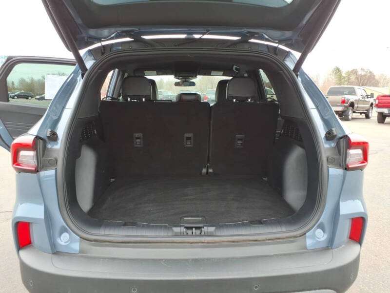2025 Ford Escape ST-Line Select