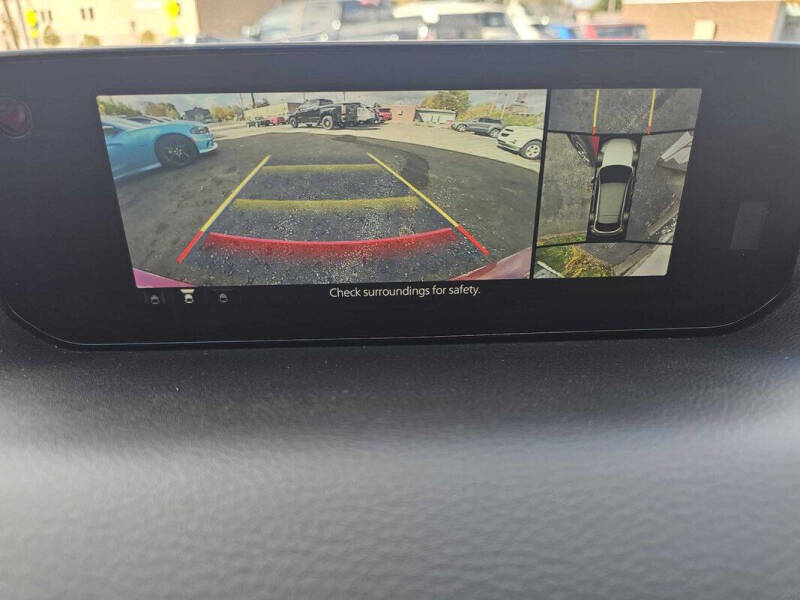 2022 Mazda MX-30 EV Premium Plus