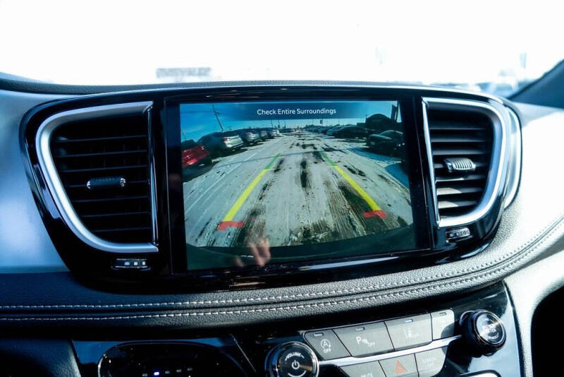 2025 Chrysler Pacifica Limited