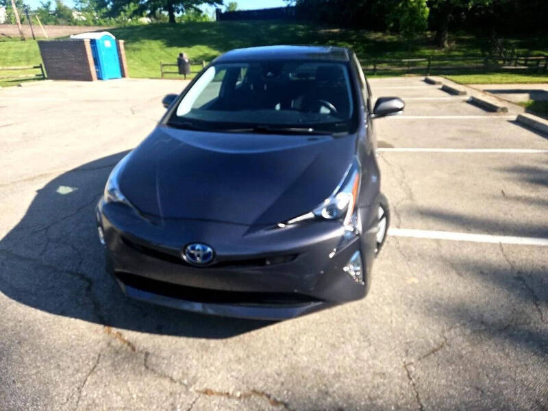 2016 Toyota Prius Three Touring