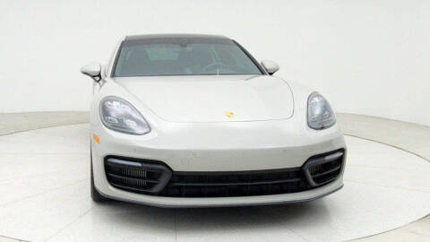 2022 Porsche Panamera 4 E-Hybrid Platinum Edition