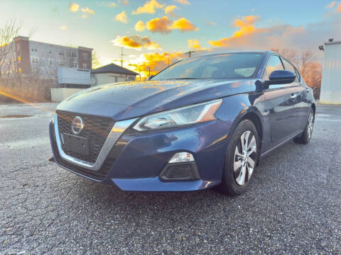 2020 Nissan Altima for sale at WEELZ in New Castle DE
