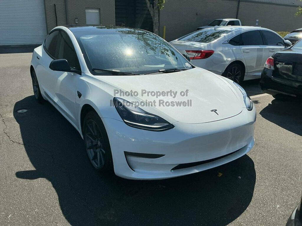 White 2022 Tesla Model 3 Long Range AWD Long Range 4dr Sedan 2