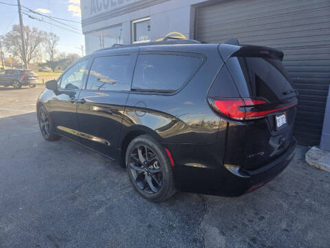 2023 Chrysler Pacifica Limited