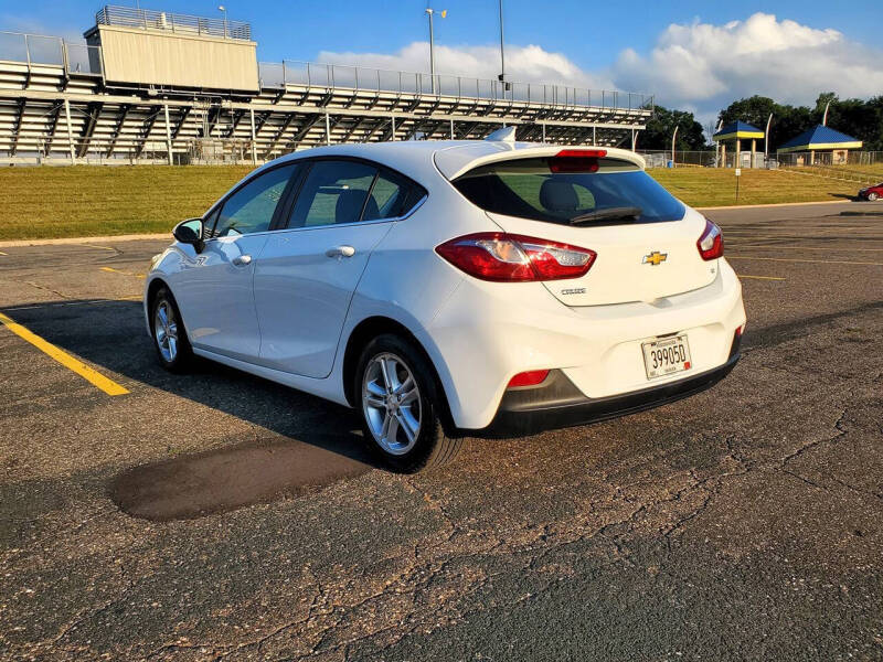 2017 Chevrolet Cruze LT Auto