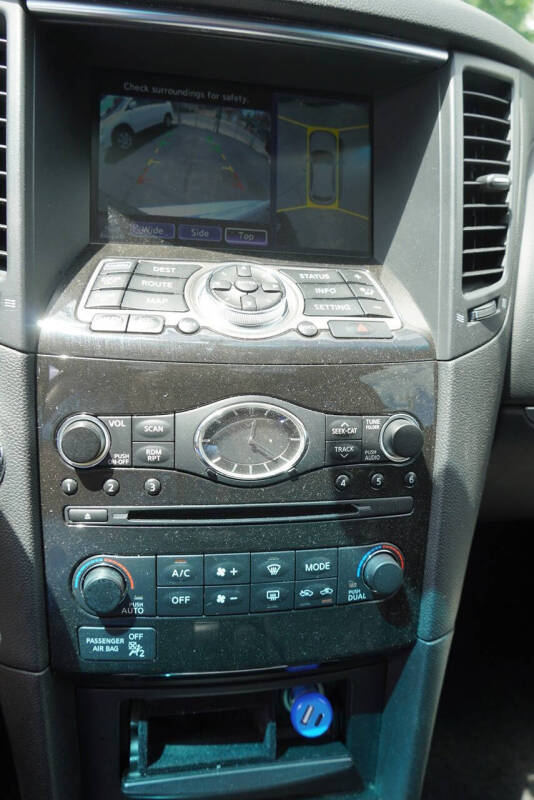 2010 Infiniti FX35