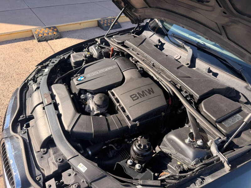 2011 BMW 3 Series 335i