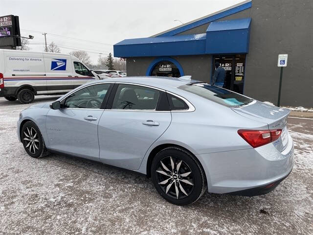 2017 Chevrolet Malibu LT