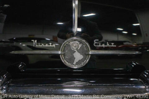 1955 Oldsmobile 98 Starfire