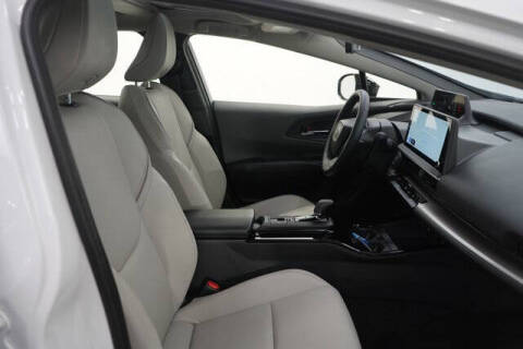 2025 Toyota Prius XLE