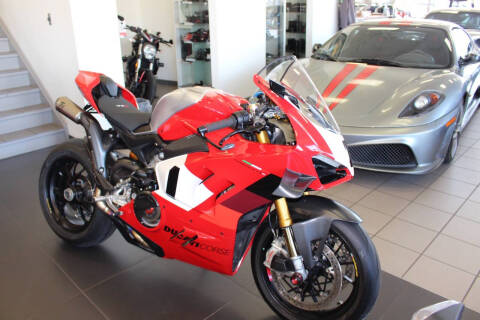2024 Ducati Panigale V4 R