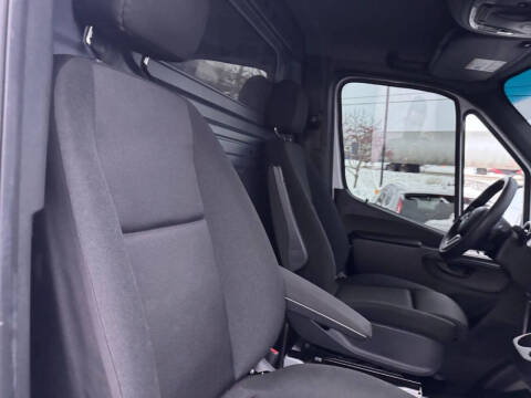 2021 Mercedes-Benz Sprinter 2500