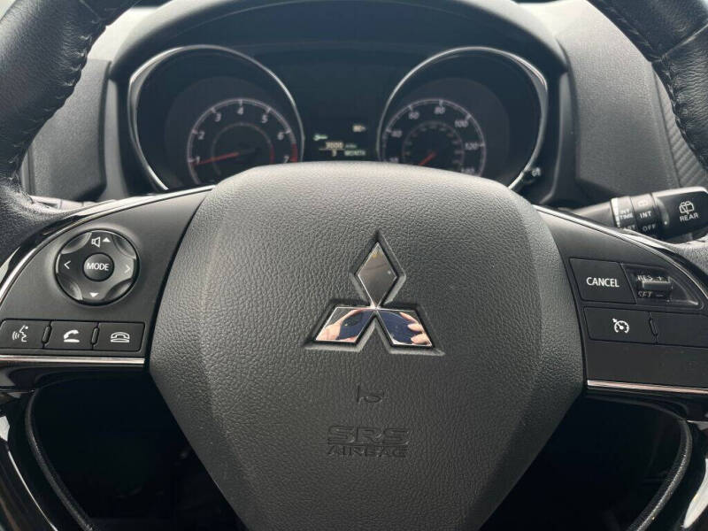2017 Mitsubishi Outlander Sport 2.4 SE