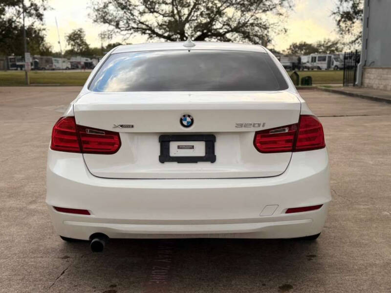 2014 BMW 3 Series 320i xDrive