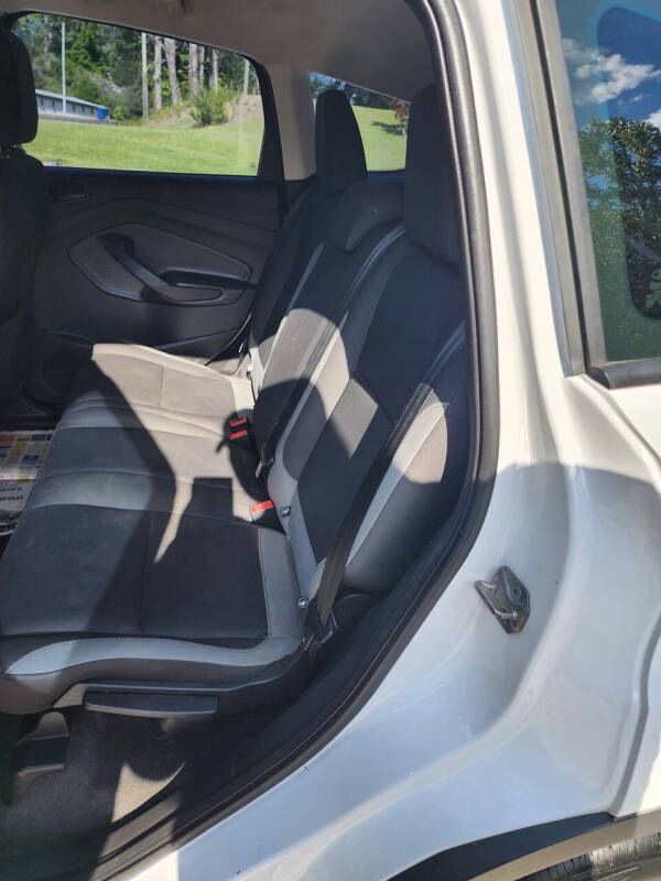 2014 Ford Escape S