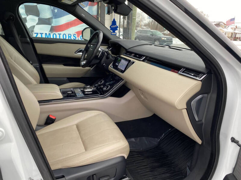 2018 Land Rover Range Rover Velar P250 R-Dynamic SE