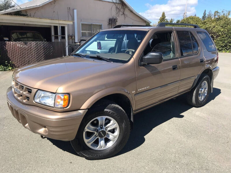 2000 Isuzu Rodeo for sale at Pells Auto Sales in Santa Rosa CA