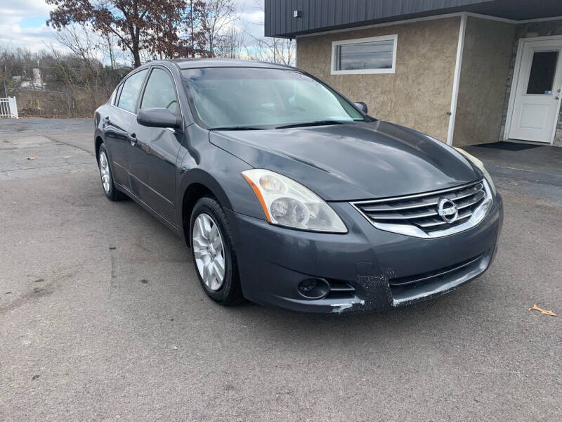 2011 Nissan Altima for sale at Atkins Auto Sales in Morristown TN