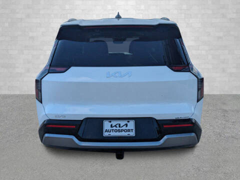 2024 Kia EV9 Land