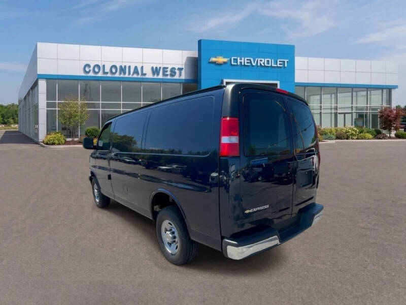 2026 Chevrolet Express 2500