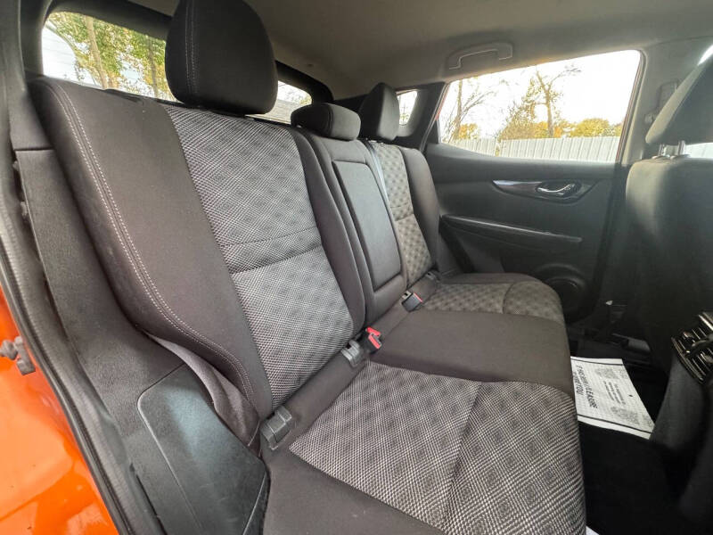 2017 Nissan Rogue Sport SV