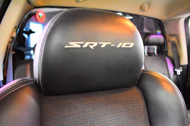 2005 Dodge Ram 1500 SRT-10