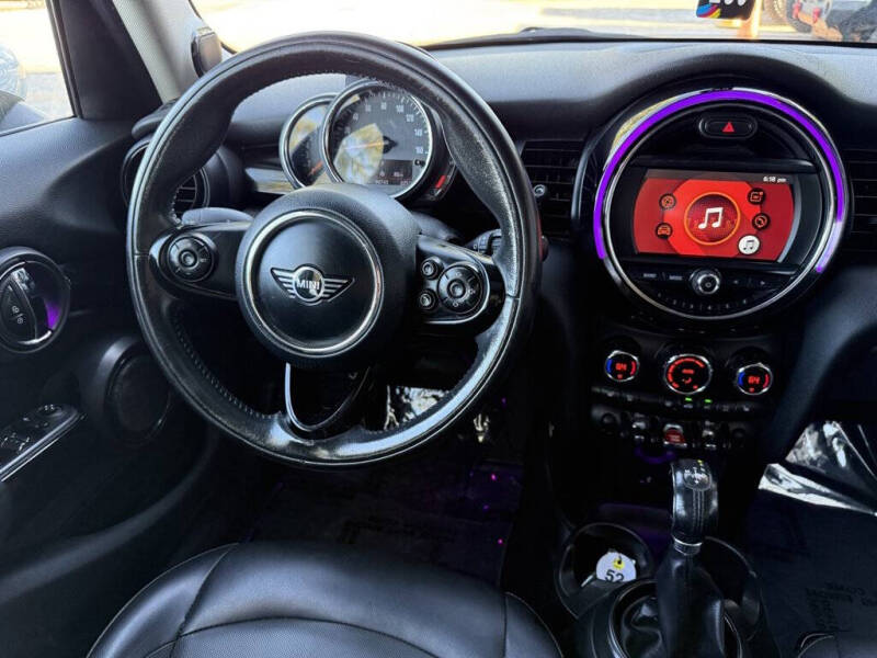 2019 MINI Hardtop 4 Door