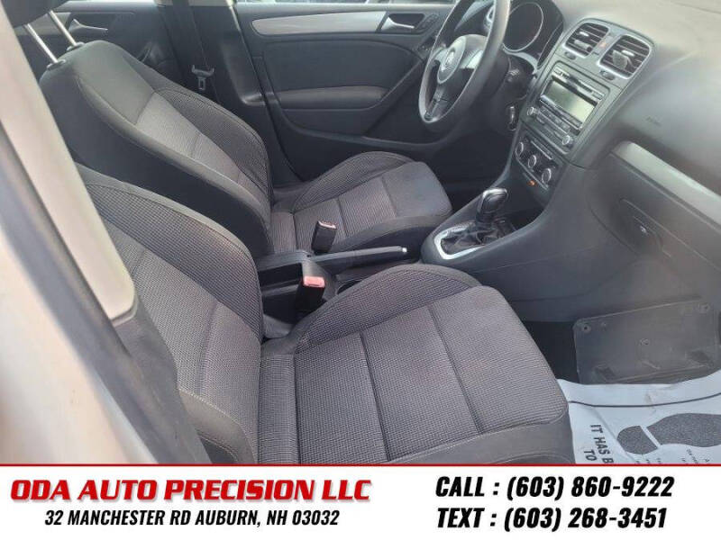 2011 Volkswagen Golf 2.5L PZEV