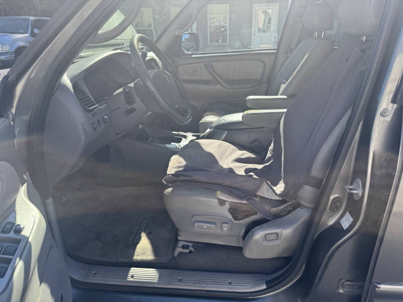 2003 Toyota Sequoia Limited