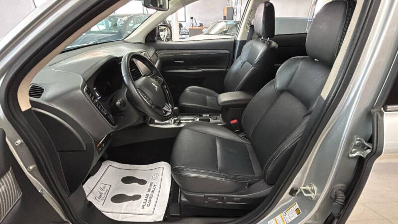 2020 Mitsubishi Outlander