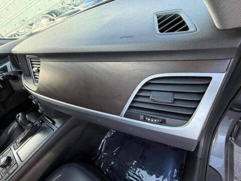 2016 Hyundai Genesis