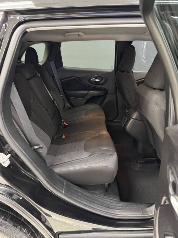 2020 Jeep Cherokee Latitude