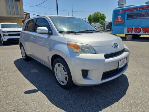 2010 Scion xD