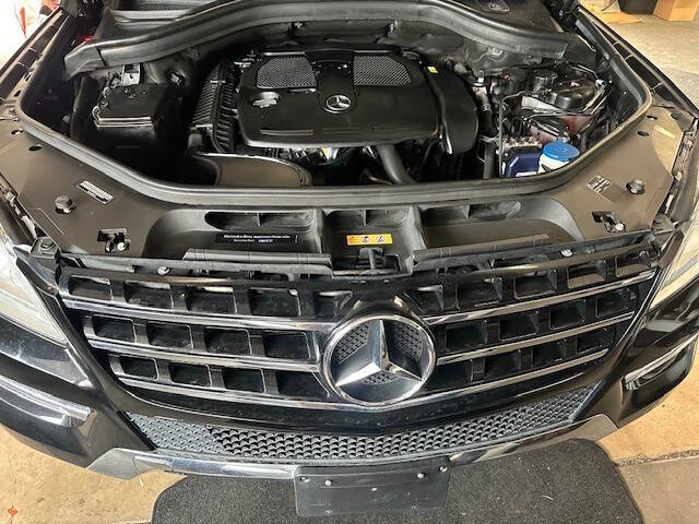 2015 Mercedes-Benz M-Class ML350 photo 11