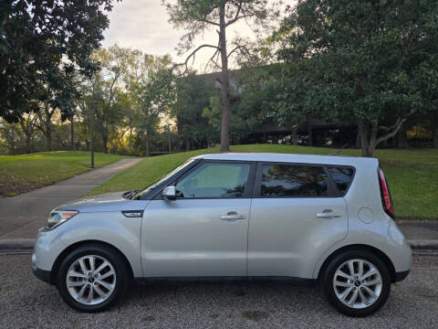 2018 Kia Soul +