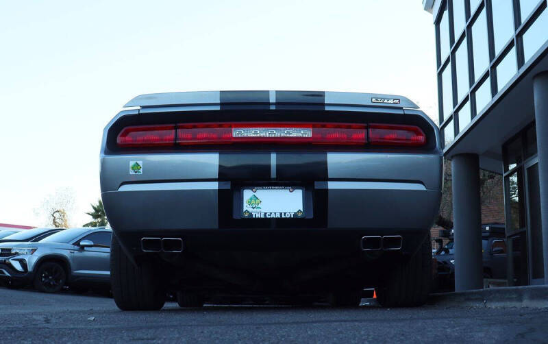2012 Dodge Challenger SRT8 392