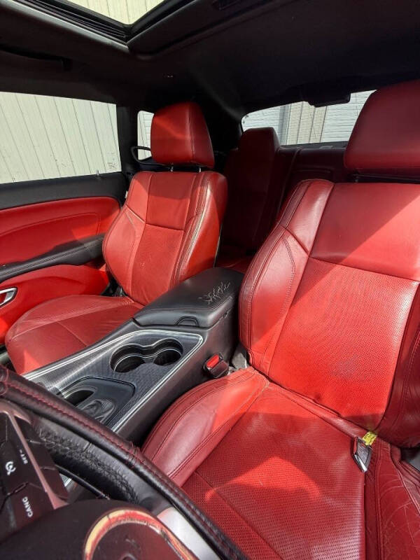 2018 Dodge Challenger SXT Plus