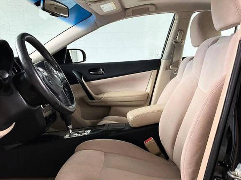 2014 Nissan Maxima