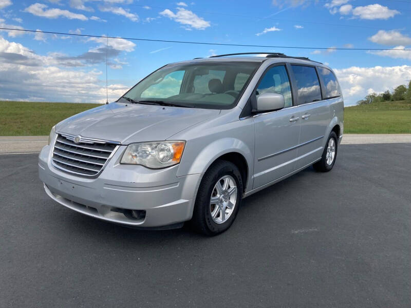 2009 Chrysler Town and Country for sale at WOOTEN AUTOMOTIVE, LLC in Landrum SC