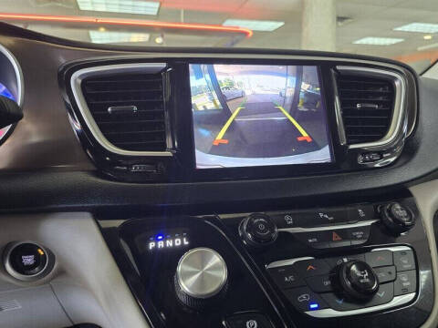 2018 Chrysler Pacifica Touring Plus