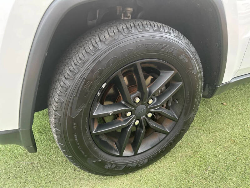 2017 Jeep Grand Cherokee