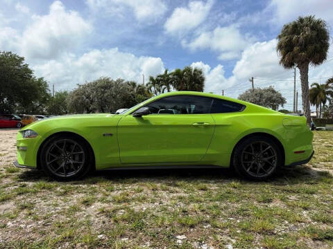 2020 Ford Mustang EcoBoost Premium