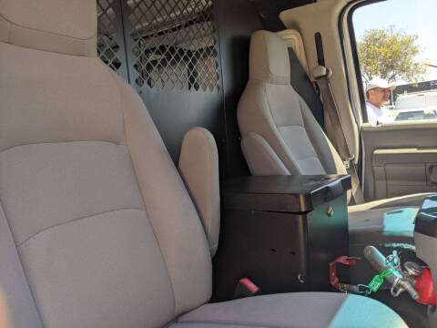 2014 Ford E-Series E-150