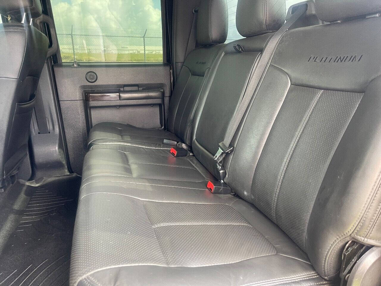 2016 Ford F-250 Pickup - $29,900