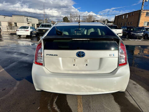 2013 Toyota Prius Three