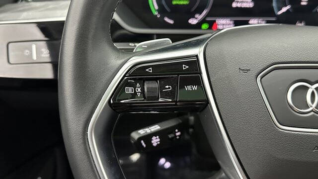 2024 Audi Q8 e-tron quattro Premium Plus